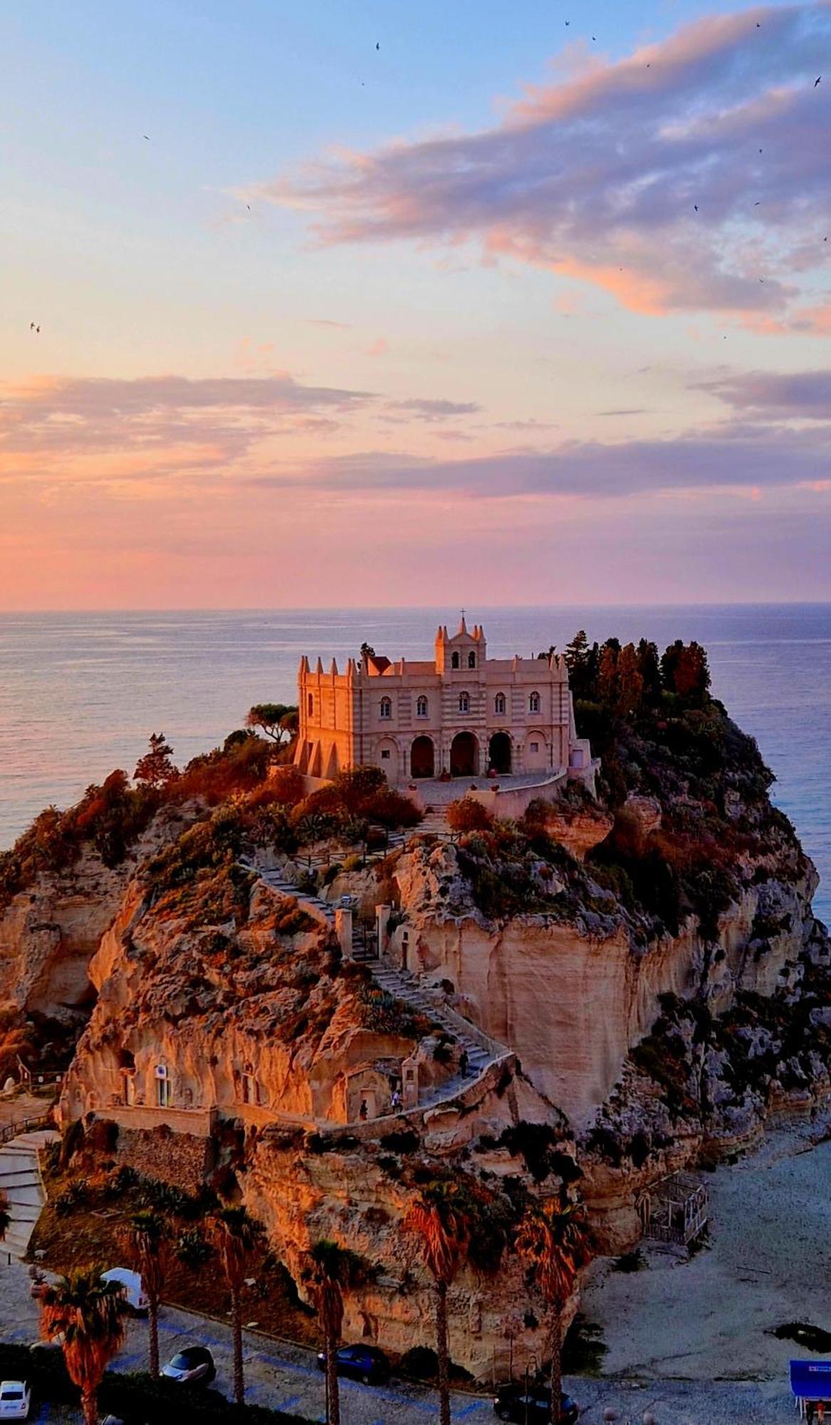 In The Heart Of The Historic Center, Near The Sea Apartment Tropea Exterior foto